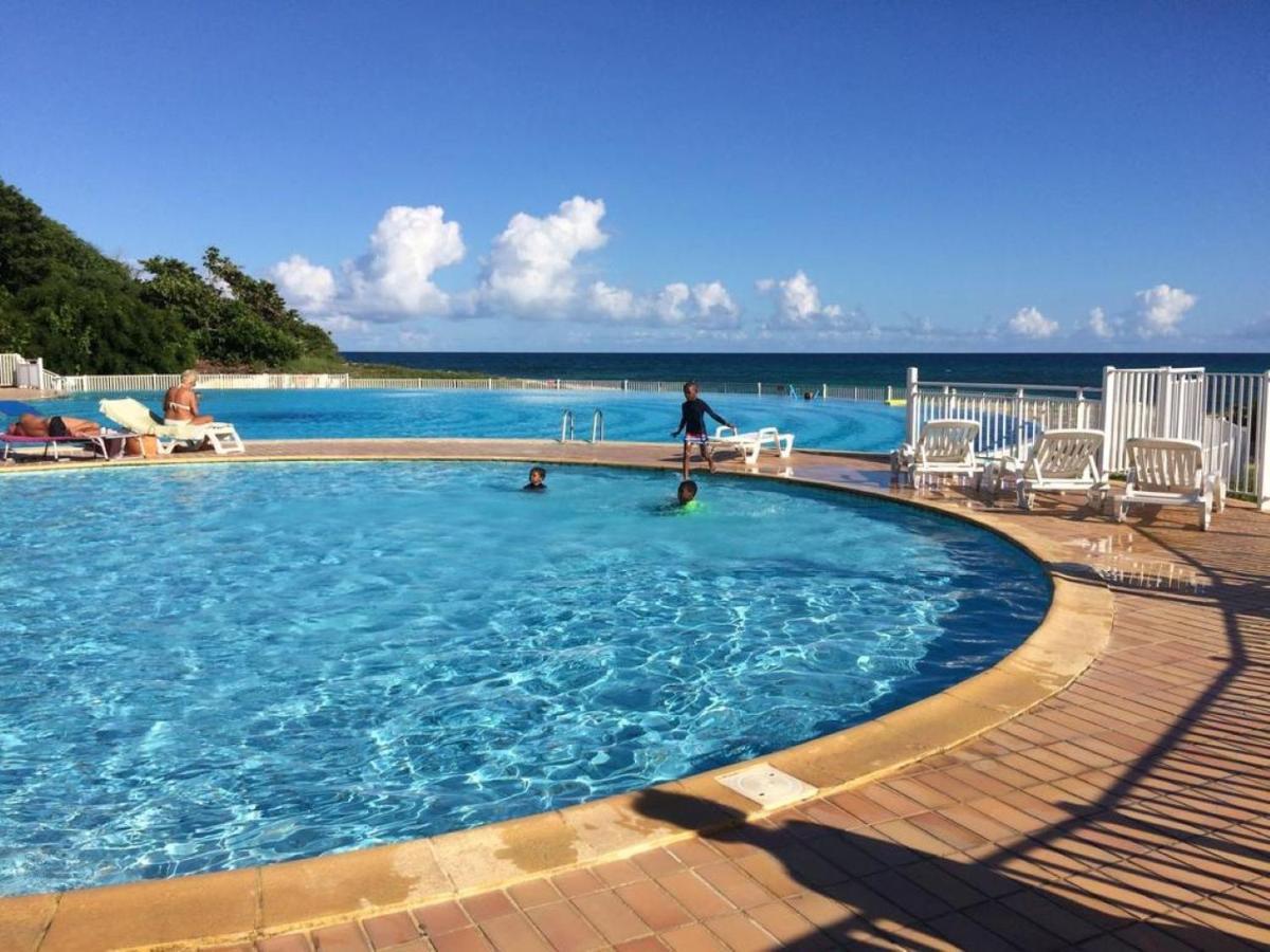 Studio Mojito Vue Mer,Piscine Avec Cuve Eau Et Acces Plage Et Piscine Anse Des Rochers Saint-Francois  Ngoại thất bức ảnh