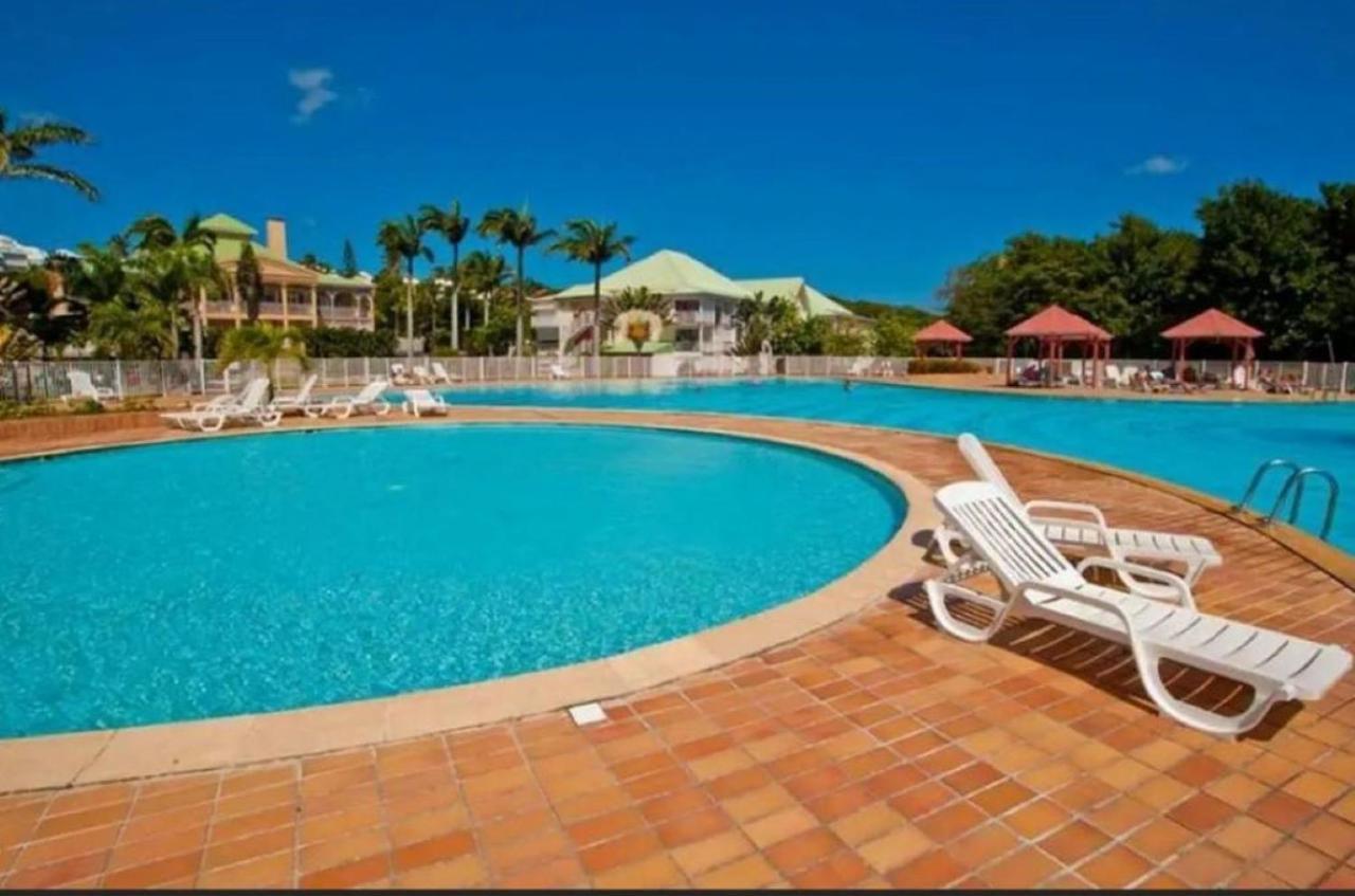 Studio Mojito Vue Mer,Piscine Avec Cuve Eau Et Acces Plage Et Piscine Anse Des Rochers Saint-Francois  Ngoại thất bức ảnh