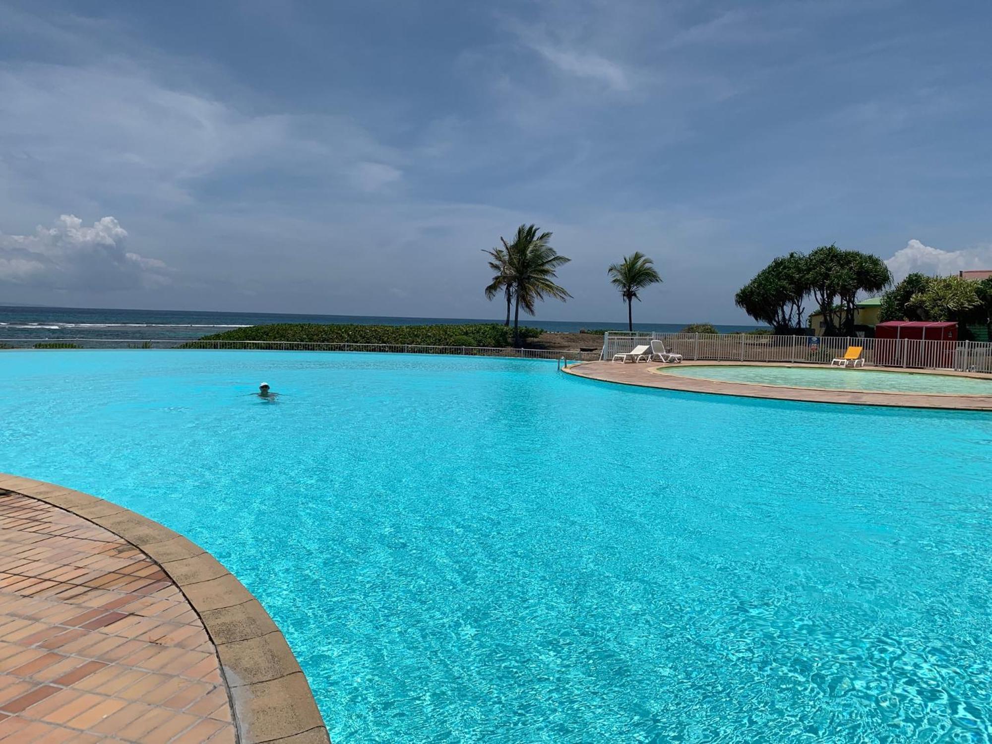 Studio Mojito Vue Mer,Piscine Avec Cuve Eau Et Acces Plage Et Piscine Anse Des Rochers Saint-Francois  Ngoại thất bức ảnh